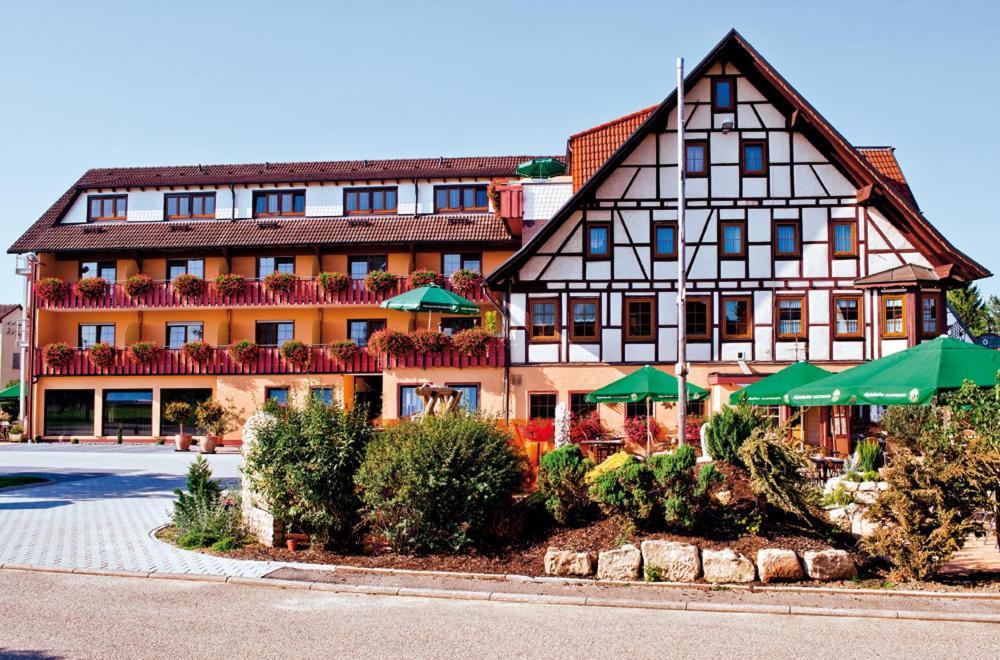 Danner'S Hotel Loewen Marschalkenzimmern Екстер'єр фото